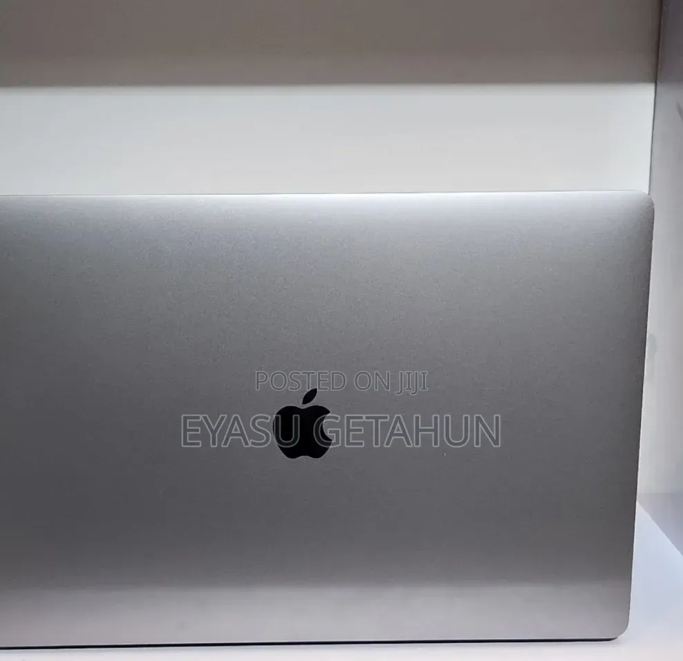 New Laptop Apple MacBook Pro 2019 32GB Intel Core i9 SSD 1T