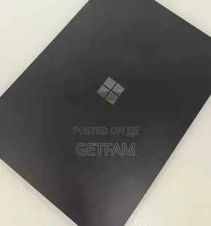 New Laptop Microsoft Surface 16GB Intel Core i7 SSD 256GB