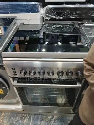 Kumtel Freestanding Electric Oven, Likely a 60x60 Cm Model.