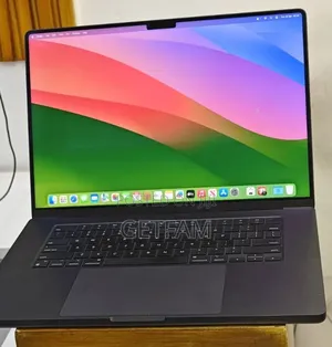 New Apple MacBook Air 2024 M3 15-inch 36GB Intel Core M3 SSD 512GB