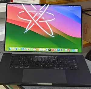 New Apple MacBook Air 2024 M3 15-inch 36GB Intel Core M3 SSD 512GB