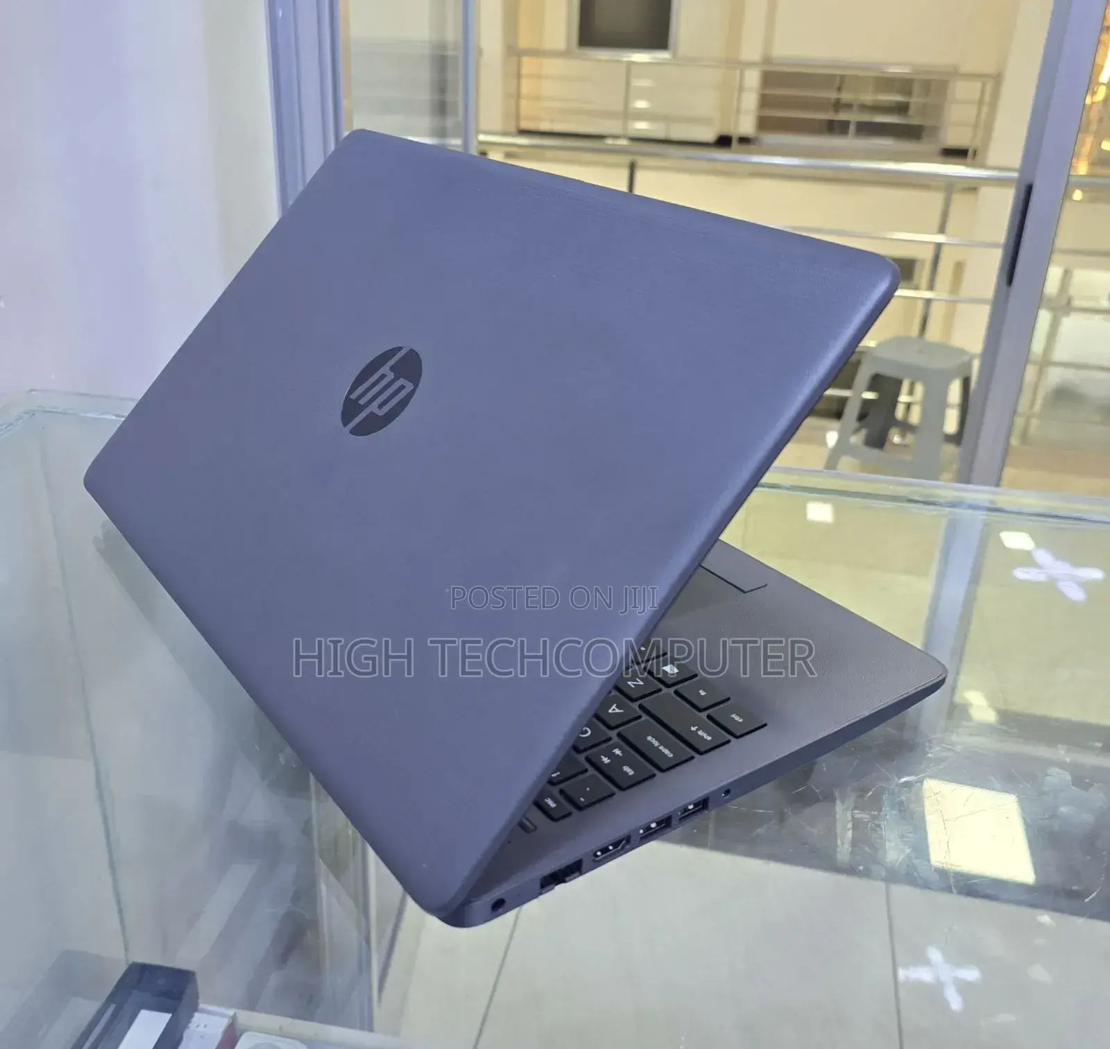 New Laptop HP Stream Notebook 8GB Intel Core i7 HDD 1T