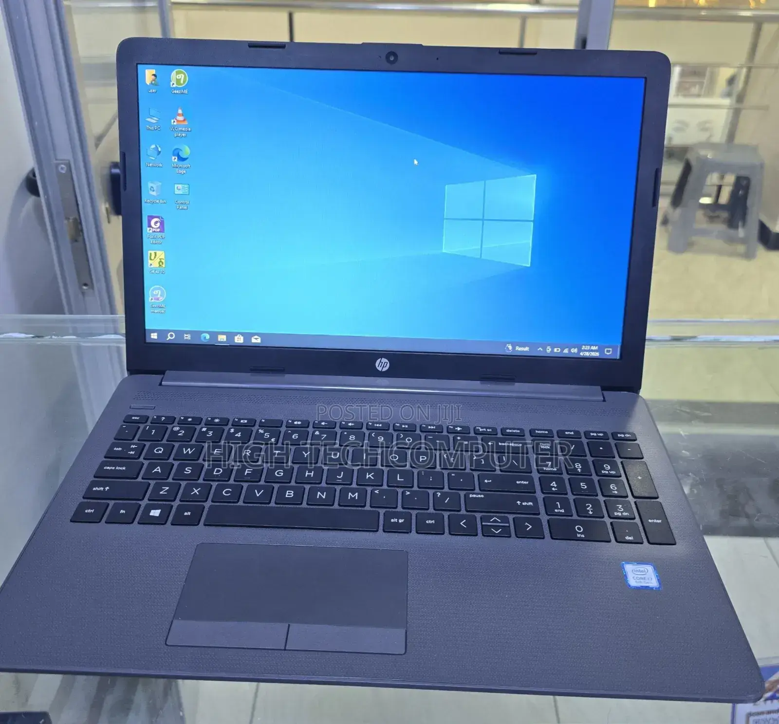 New Laptop HP Stream Notebook 8GB Intel Core i7 HDD 1T