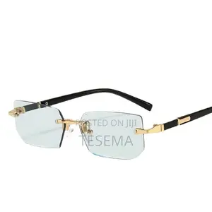 Sunglass Manufactured in Italy