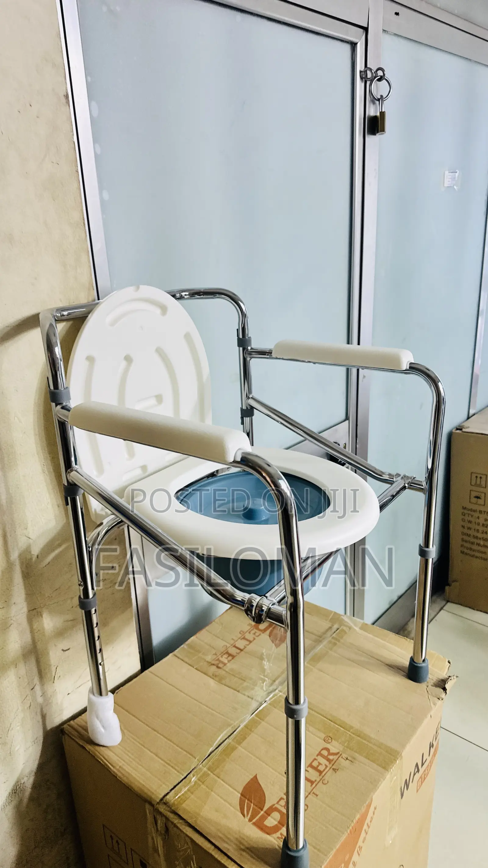 Toilet Manual Chair
