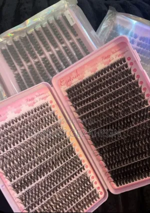Eyelash Clusters