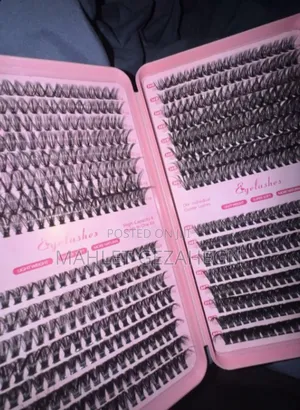Eyelash Clusters