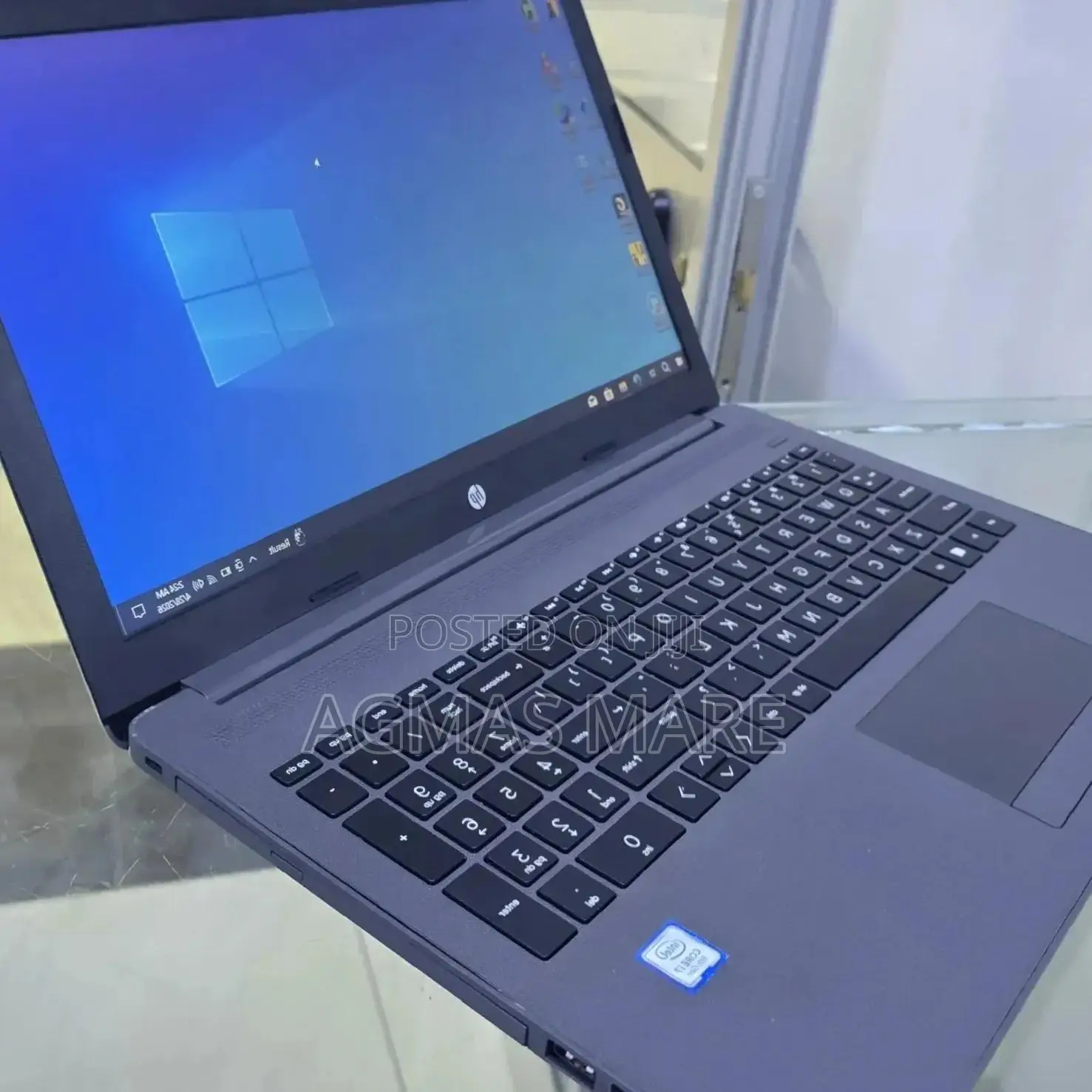 New Laptop HP Stream Notebook 8GB Intel Core i7 HDD 1T