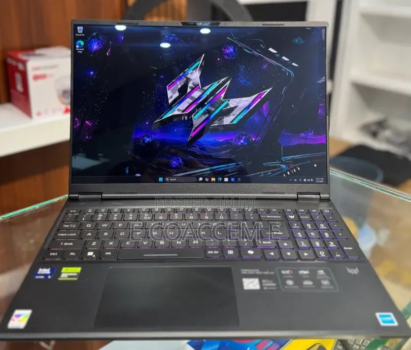 New Laptop Acer 32GB Intel Core Ultra 9 SSD 1T