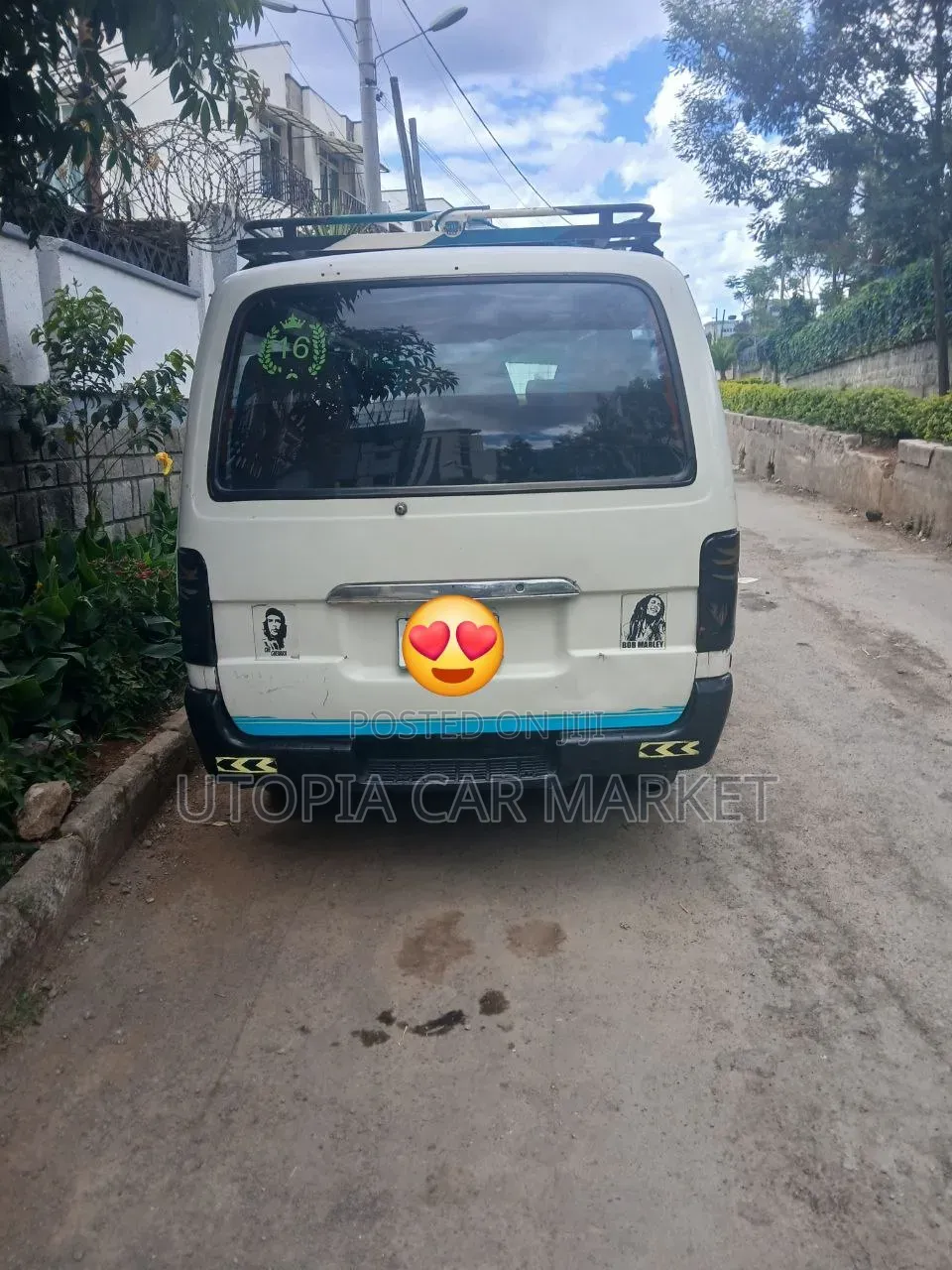 Toyota HiAce 1999 White