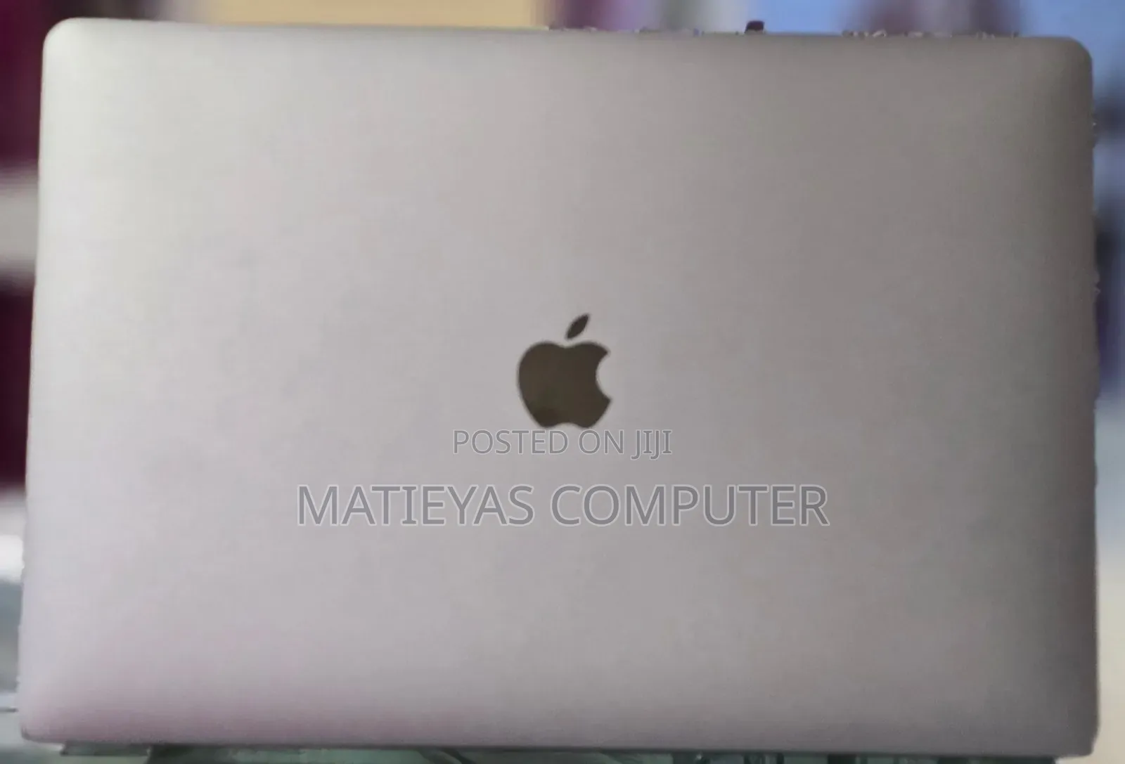 New Laptop Apple MacBook Pro 2018 32GB Intel Core i9 SSD 1T
