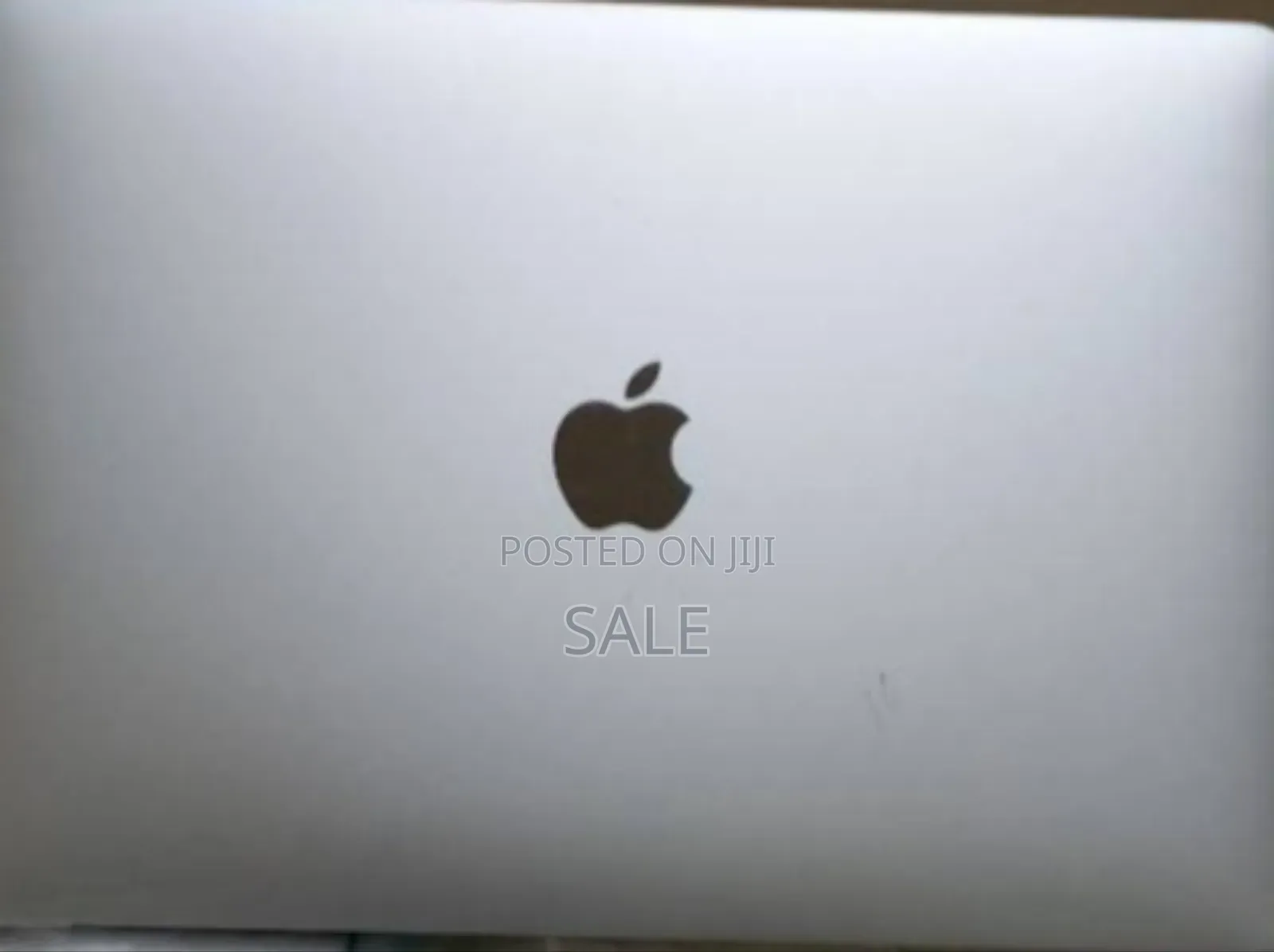 New Laptop Apple MacBook Pro 2017 8GB Intel Core i5 SSD 256GB