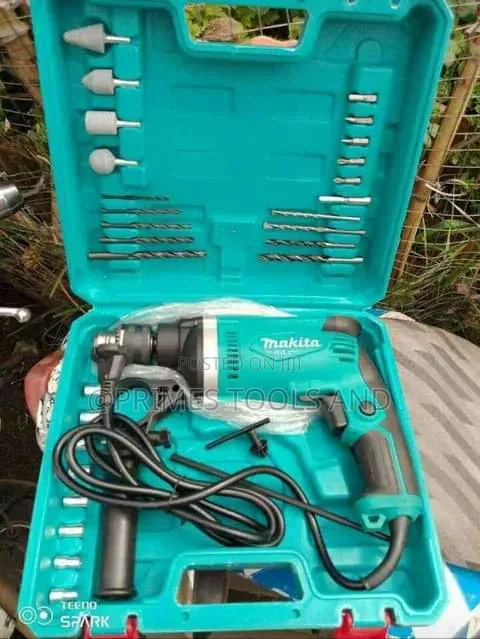Makita Original 680w Impact Drill – Heavy Duty