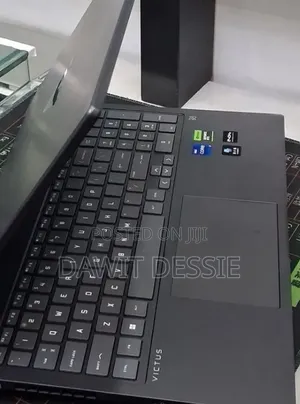 New Laptop HP 16GB Intel Core i7 SSD 1T