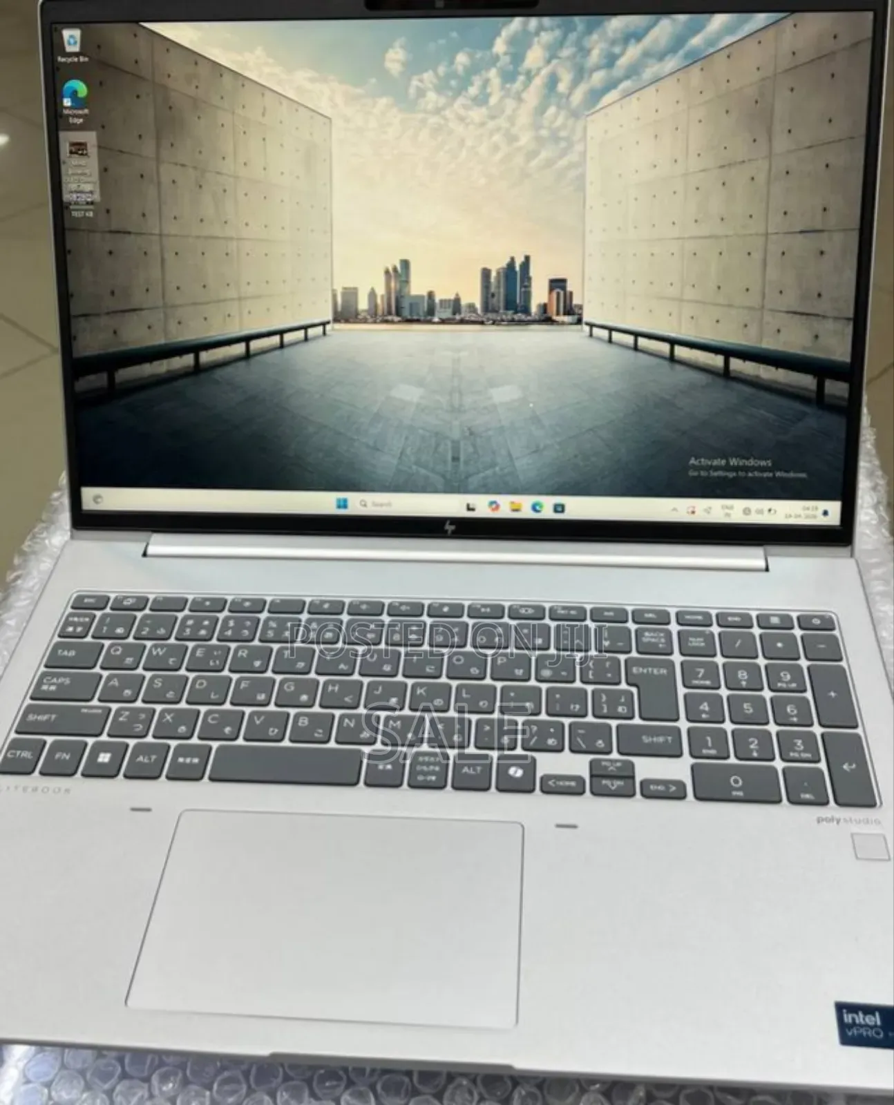 New Laptop HP EliteBook 640 G11 16GB Intel Core Ultra 7 SSD 512GB