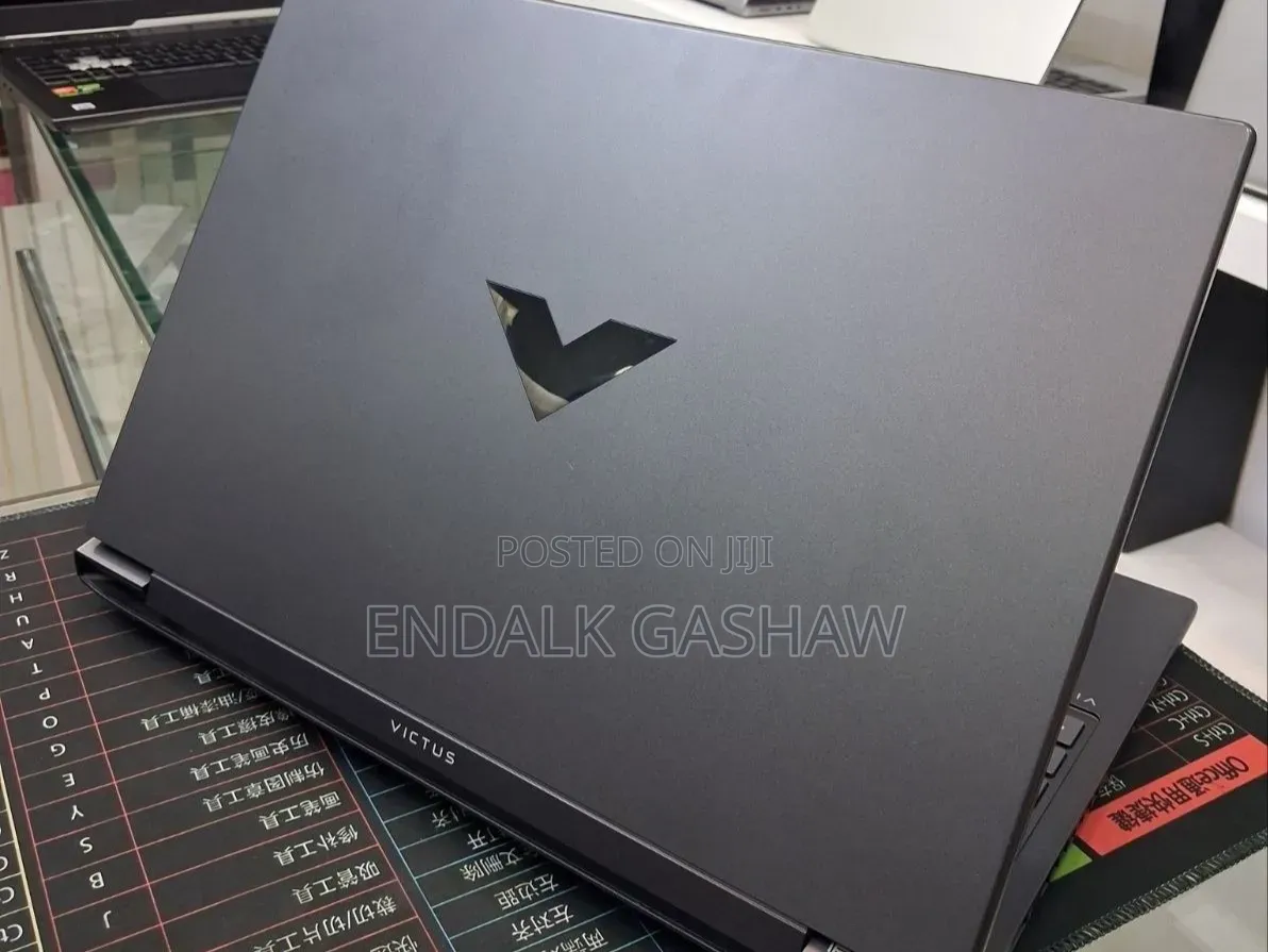 New Laptop HP Victus 15 16GB Intel Core i7 SSD 1T