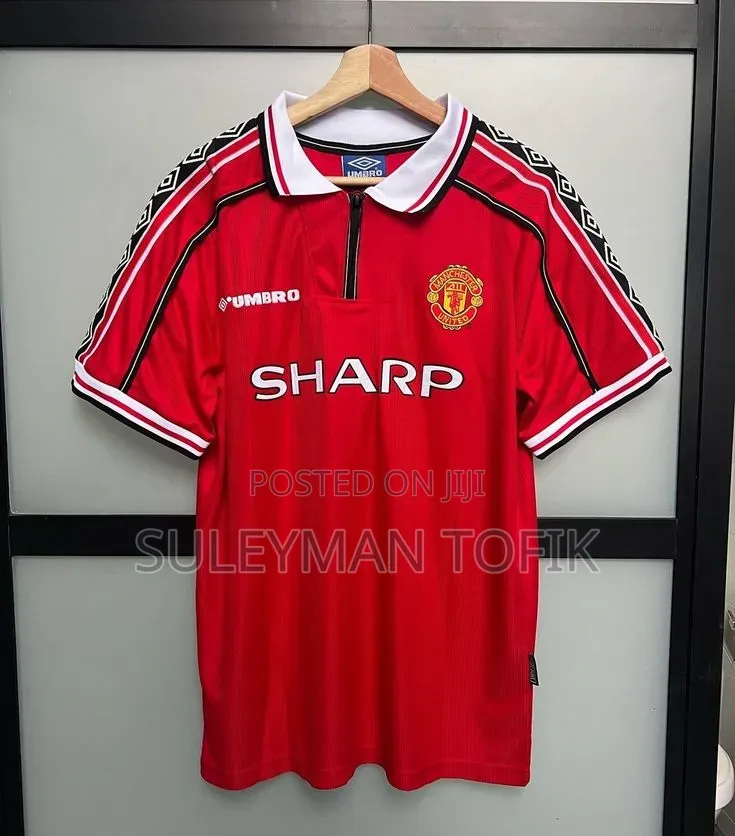 Manchester United 1998-99 Home Retro Jersey - Sharp (Umbro)