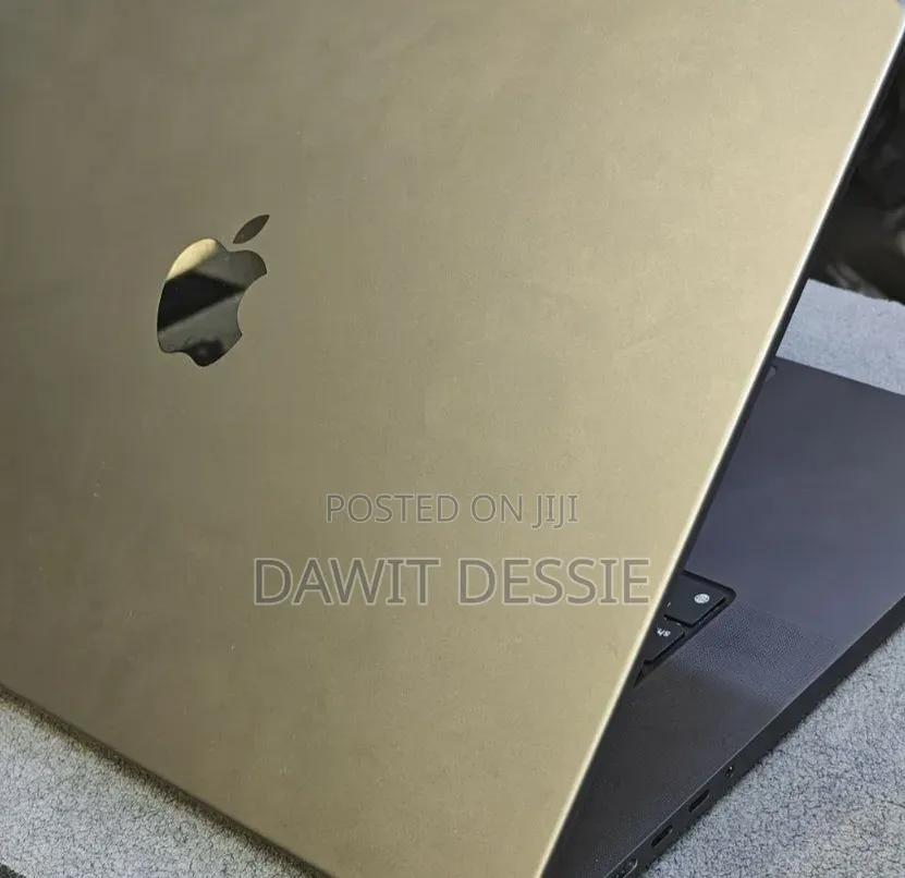 New Apple MacBook Pro 2023 M3 Pro 16-inch 36GB Apple M3 SSD 512GB