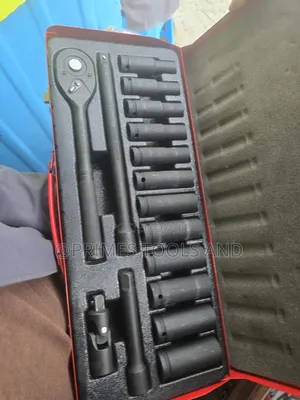 Deep Impact Socket and Ratchet Set