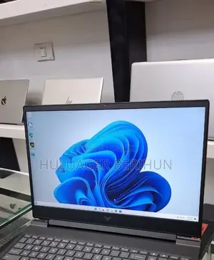 New Laptop HP Victus 15 16GB Intel Core i7 SSD 512GB