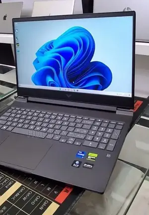 New Laptop HP Victus 15 16GB Intel Core i7 SSD 512GB
