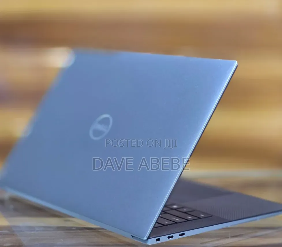 New Laptop Dell 16GB Intel Core i9 SSD 512GB