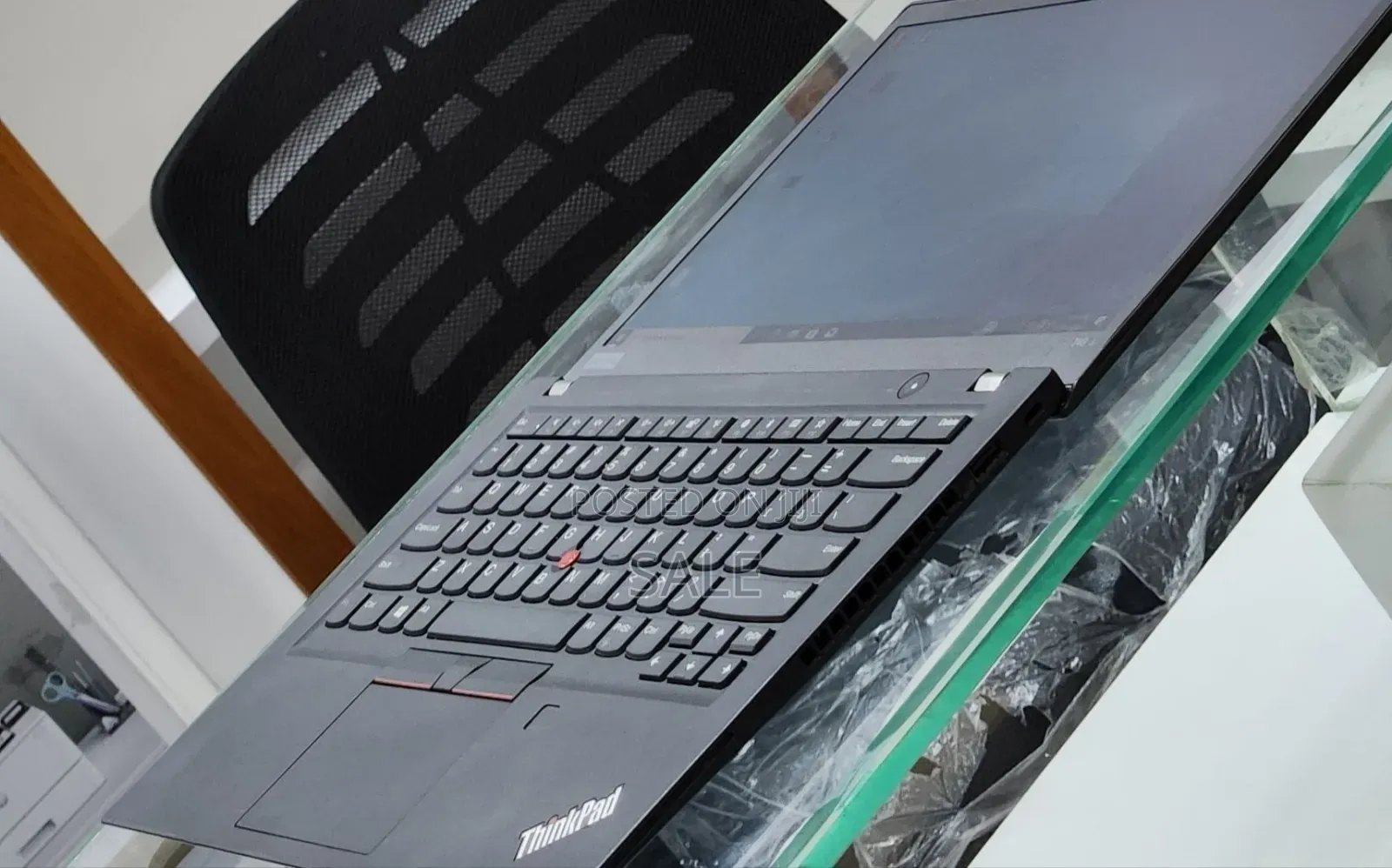 New Laptop Lenovo ThinkPad t495s 16GB AMD Ryzen 7 SSD 512GB