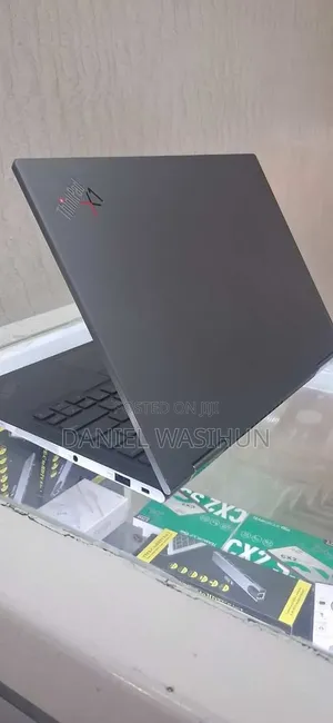 New Laptop Lenovo ThinkPad X1 Yoga 16GB Intel Core i7 SSD 512GB