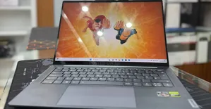New Laptop Lenovo 32GB AMD Ryzen 7 SSD 512GB