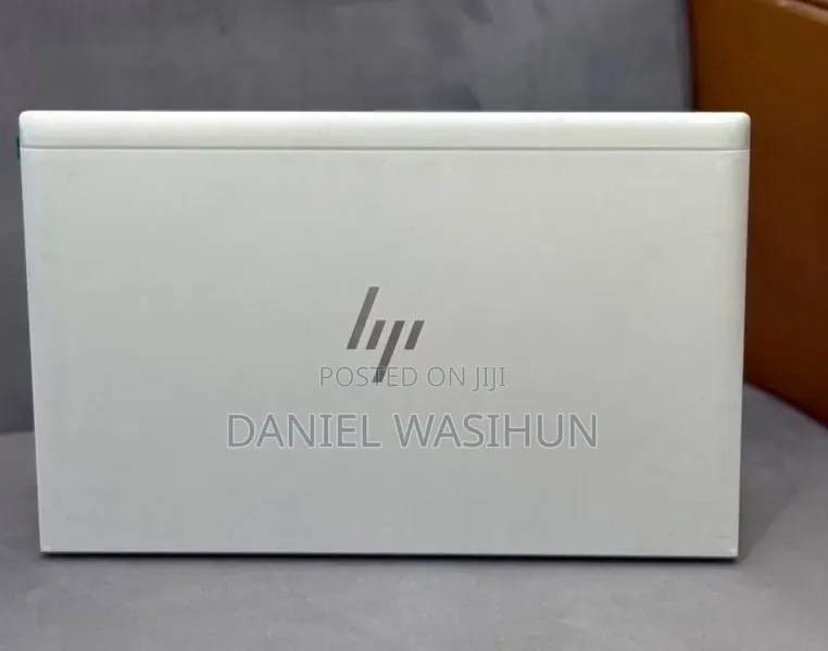 New Laptop HP EliteBook 830 G7 8GB Intel Core i5 SSD 512GB