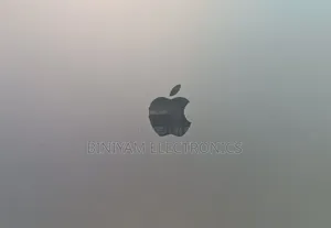 New Laptop Apple MacBook Pro 24GB Apple M3 SSD 512GB
