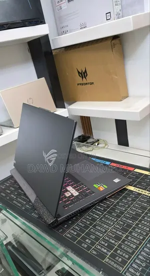 New Laptop Asus ROG Strix G15 16GB Intel Core i9 SSD 1T