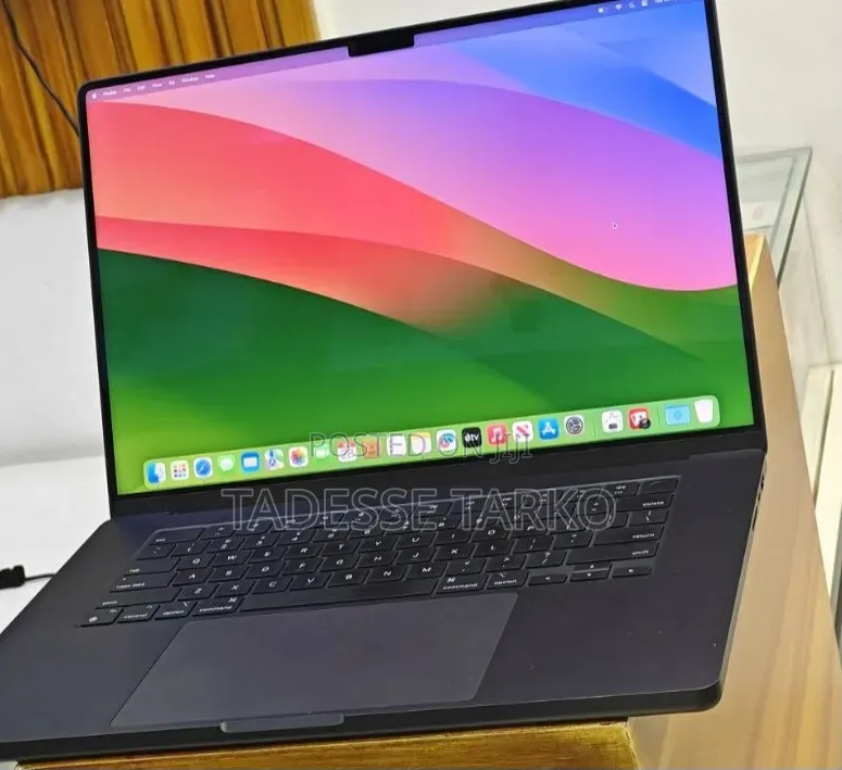 New Apple MacBook Pro 2023 M3 Pro 16-inch 36GB Apple M3 Pro SSD 512GB