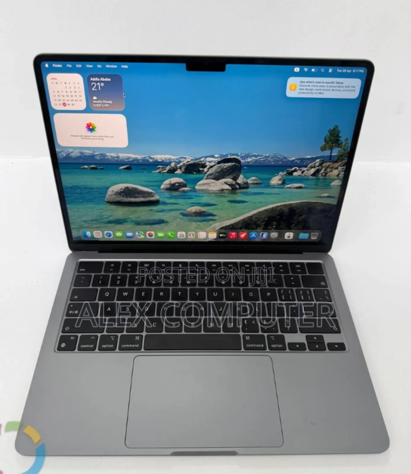 New Laptop Apple MacBook Air 2022 M2 8GB Apple M2 SSD 256GB