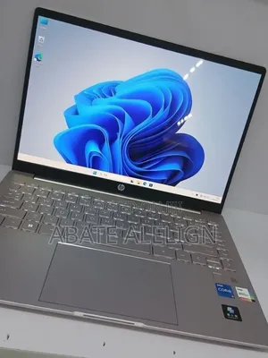 New Laptop HP Pavilion 14 16GB Intel Core i5 SSD 512GB