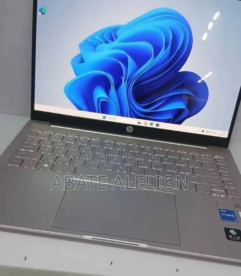 New Laptop HP Pavilion 14 16GB Intel Core i5 SSD 512GB