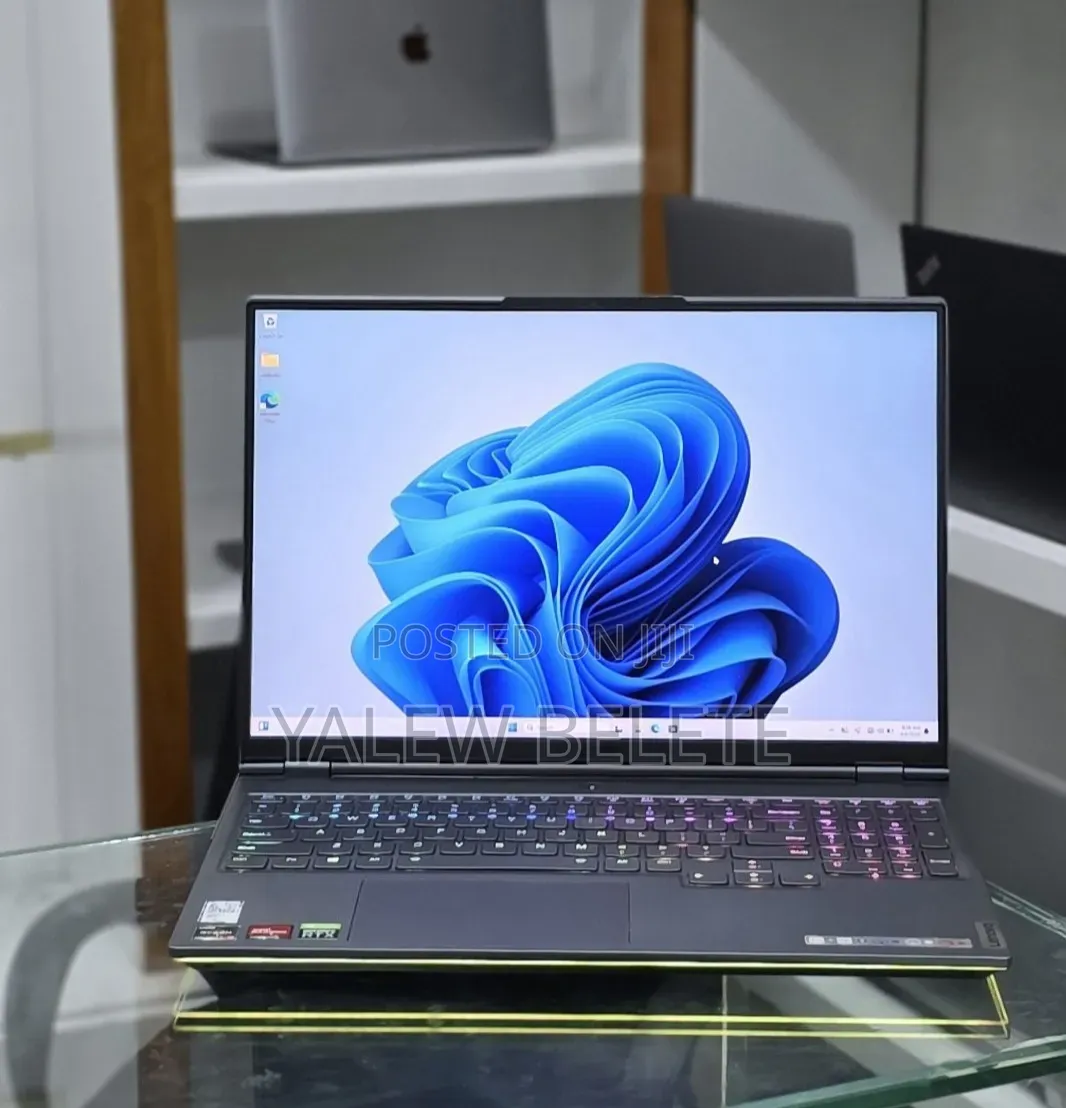 New Laptop Lenovo Legion 5 16GB AMD Ryzen 7 SSD 1T