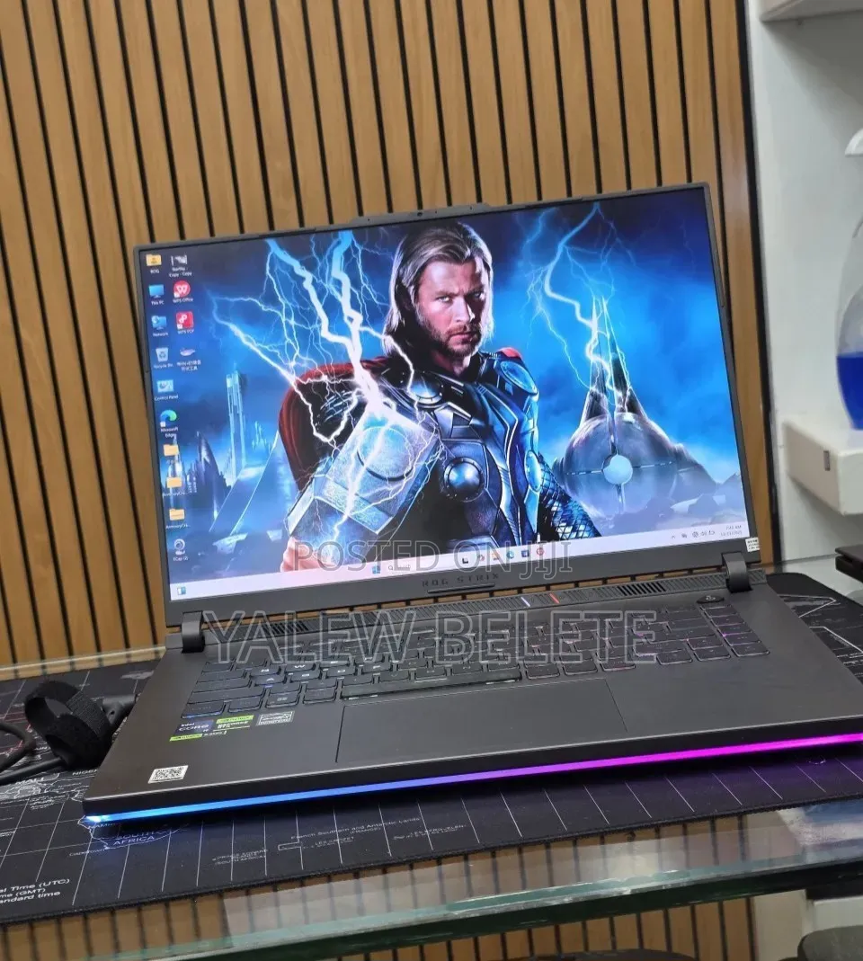 New Laptop Asus ROG Strix G15 16GB Intel Core i9 SSD 1T