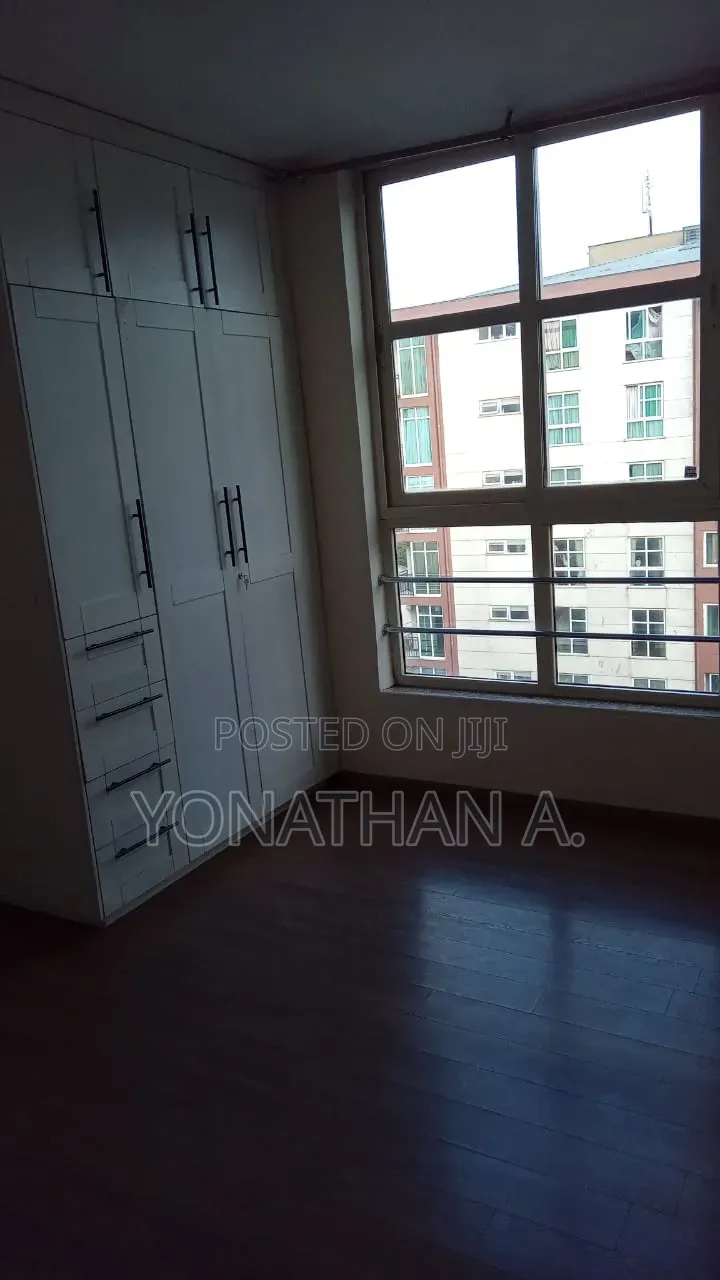4bdrm Apartment in Tracon Real Estate, Nifas Silk-Lafto for rent