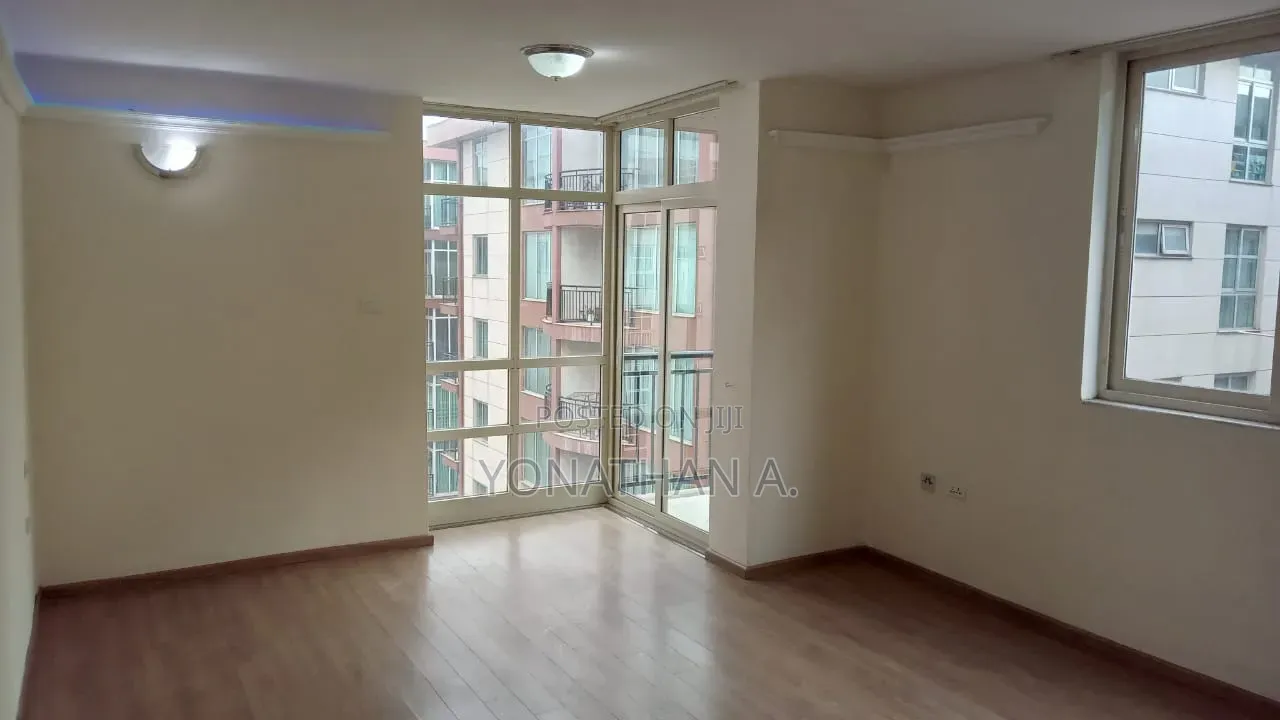 4bdrm Apartment in Tracon Real Estate, Nifas Silk-Lafto for rent