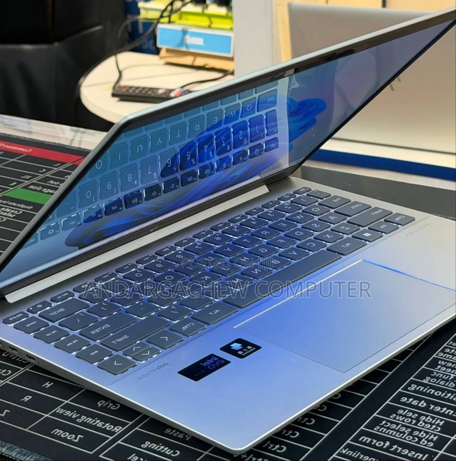 New Laptop HP EliteBook 840 G9 16GB Intel Core i5 SSD 512GB