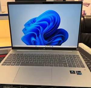 New Laptop HP Pavilion 13 16GB Intel Core i7 SSD 1T