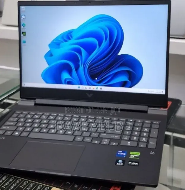 New Laptop HP Victus 16 16GB Intel Core i7 SSD 1T
