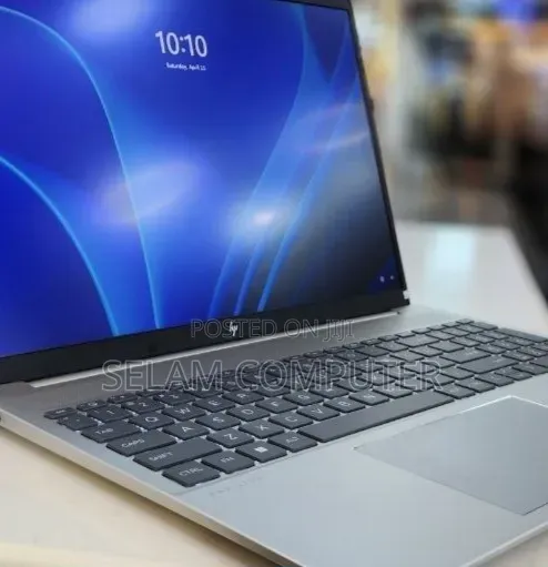 New Laptop HP Pavilion 15 16GB Intel Core Ultra 7 SSD 1T