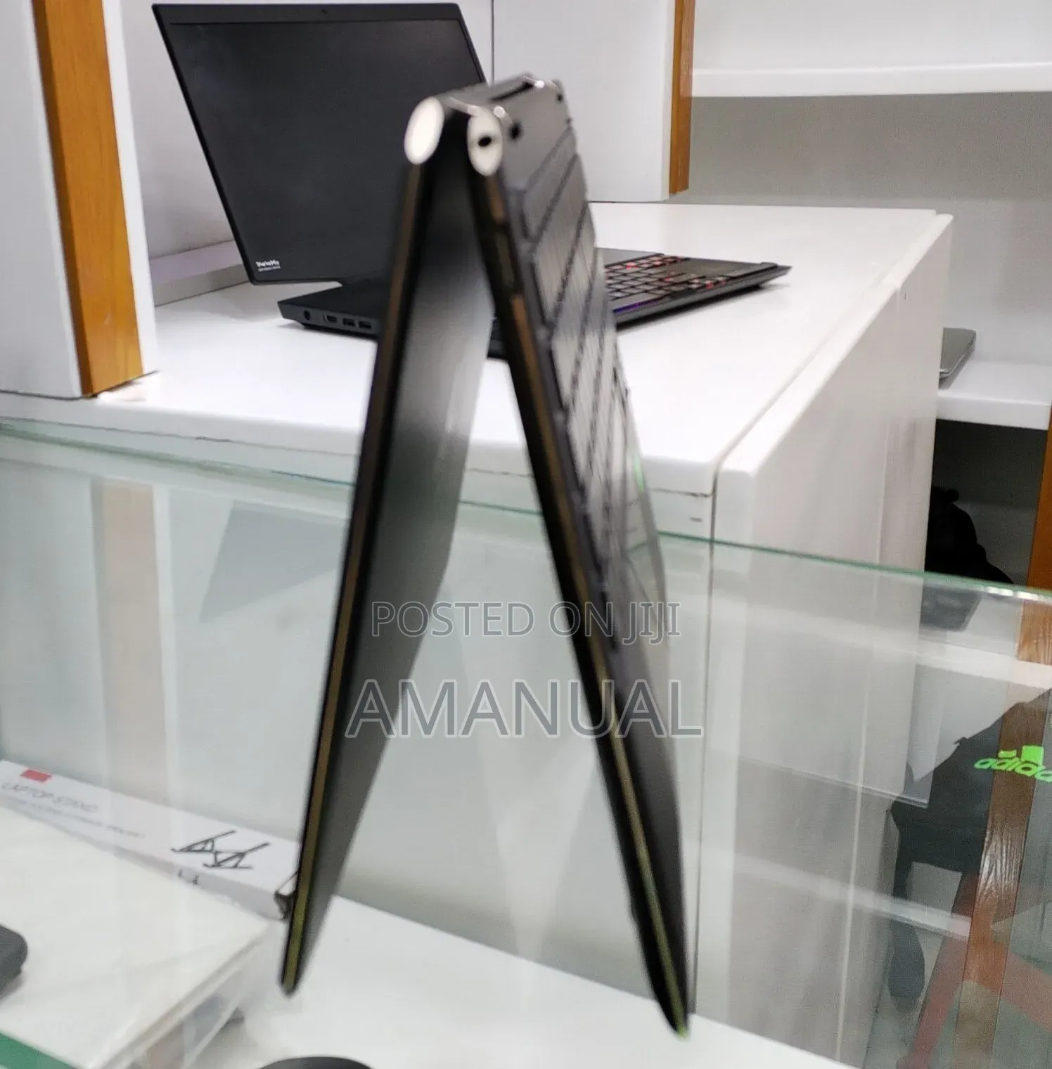 New Laptop HP Spectre 13t 16GB Intel Core i7 SSD 1T