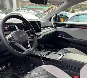 Volkswagen ID.6 Crozz 66 kWh RWD 2022 Blue