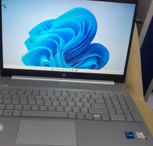 New Laptop HP Stream Notebook 16GB Intel Core i5 SSD 512GB