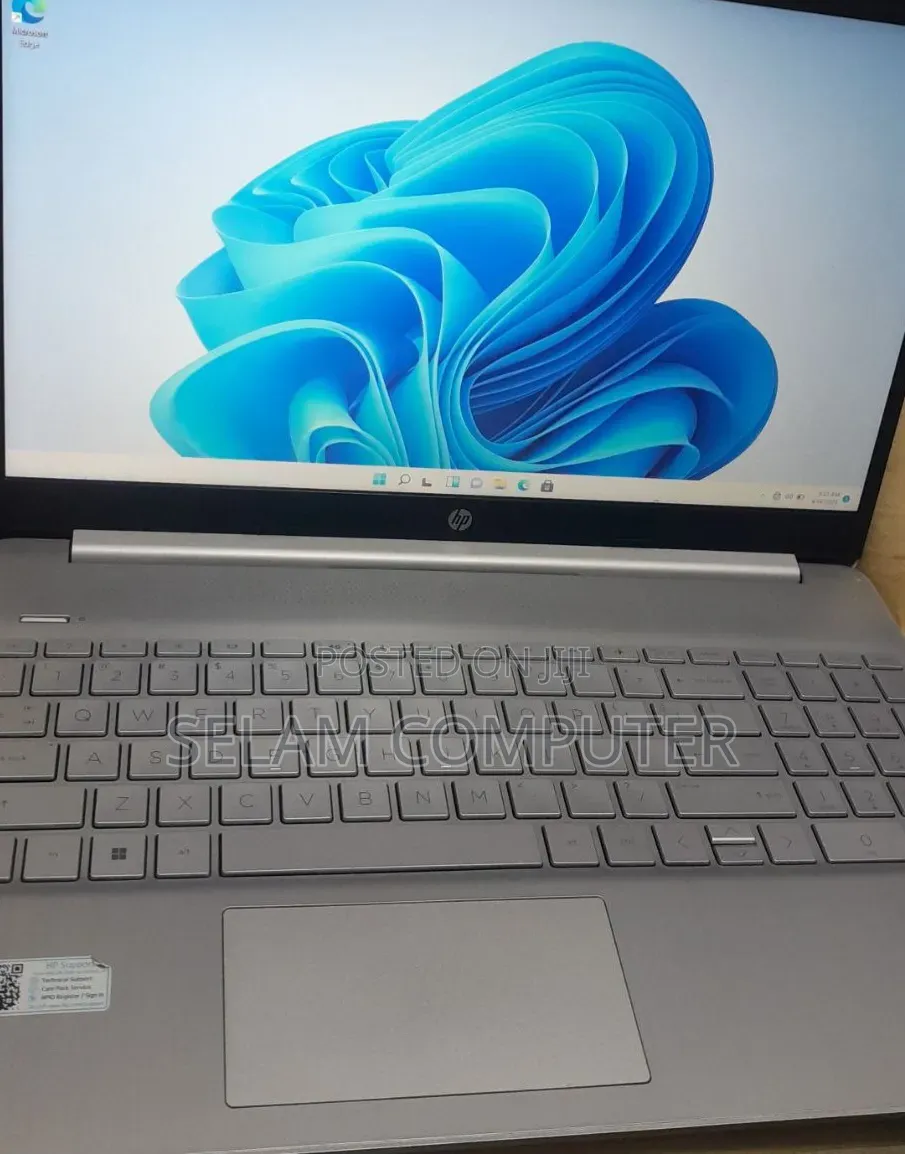 New Laptop HP Stream Notebook 16GB Intel Core i5 SSD 512GB