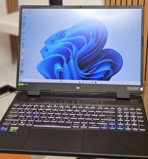 New Laptop Acer Predator Helios 300 16GB Intel Core i9 SSD 1T