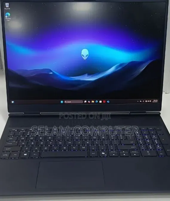 New Laptop Alienware M17x R2 32GB Intel Core i5 SSD 512GB